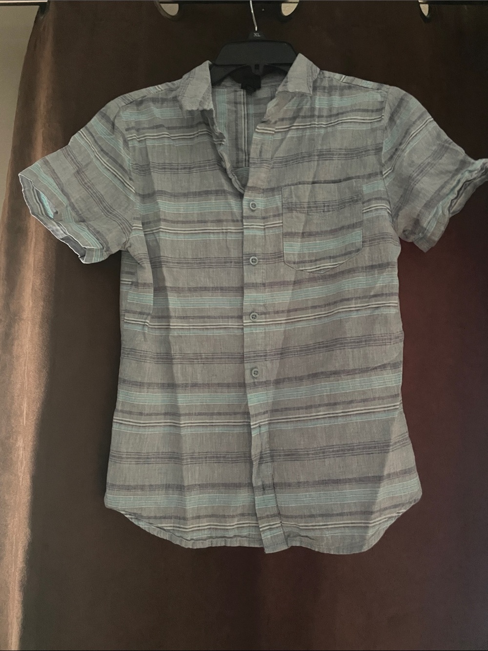 art class Short-Sleeve Button-Down Shirt in Light Blue and Gray Stripes
